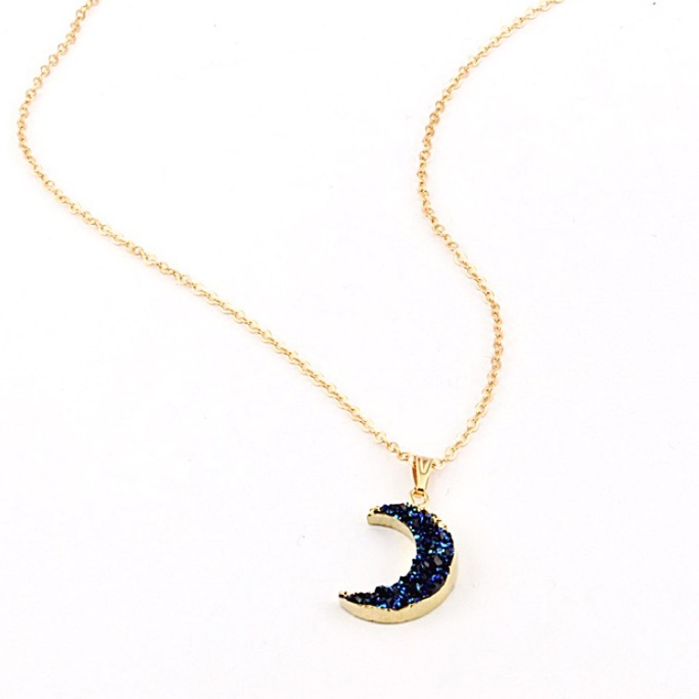 🌙Beautiful DruzyBlue CrescentMoon Necklace - Picture 1 of 8